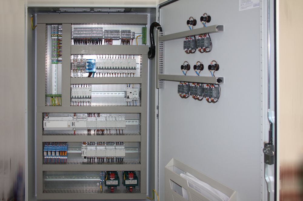 Щиты станции управления (ЩСУ)