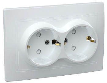РСш12-3-КБ Розетка 2местн. с з/к с защ.штор. 16А КВАРТА (белый)